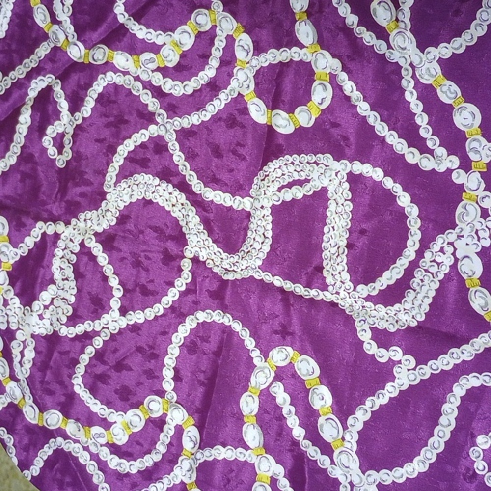 Purple rectangular scarf